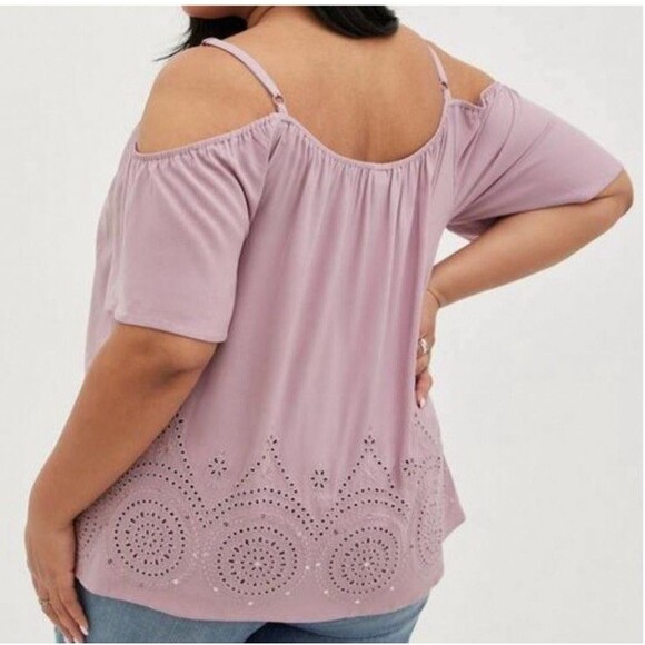 TORRID Women's Challis Eyelet Border Cold Shoulder Blouse Elderberry Size 4X - Picture 8 of 16